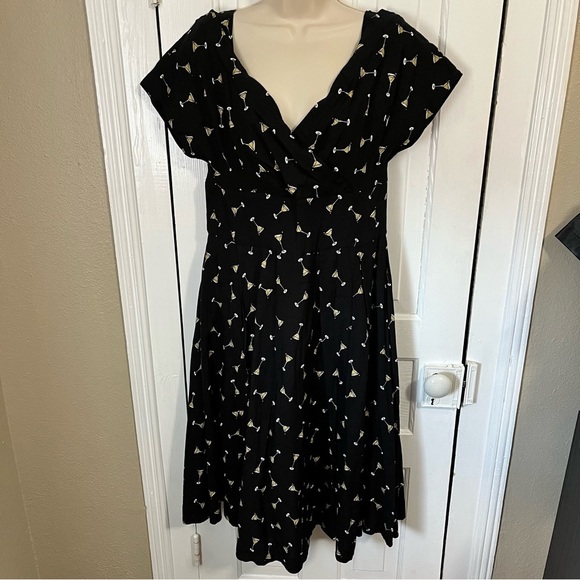 Emily and Fin Gabriella Manhattan Martini Print Dress Black UK 14 US 10 R - Picture 3 of 8